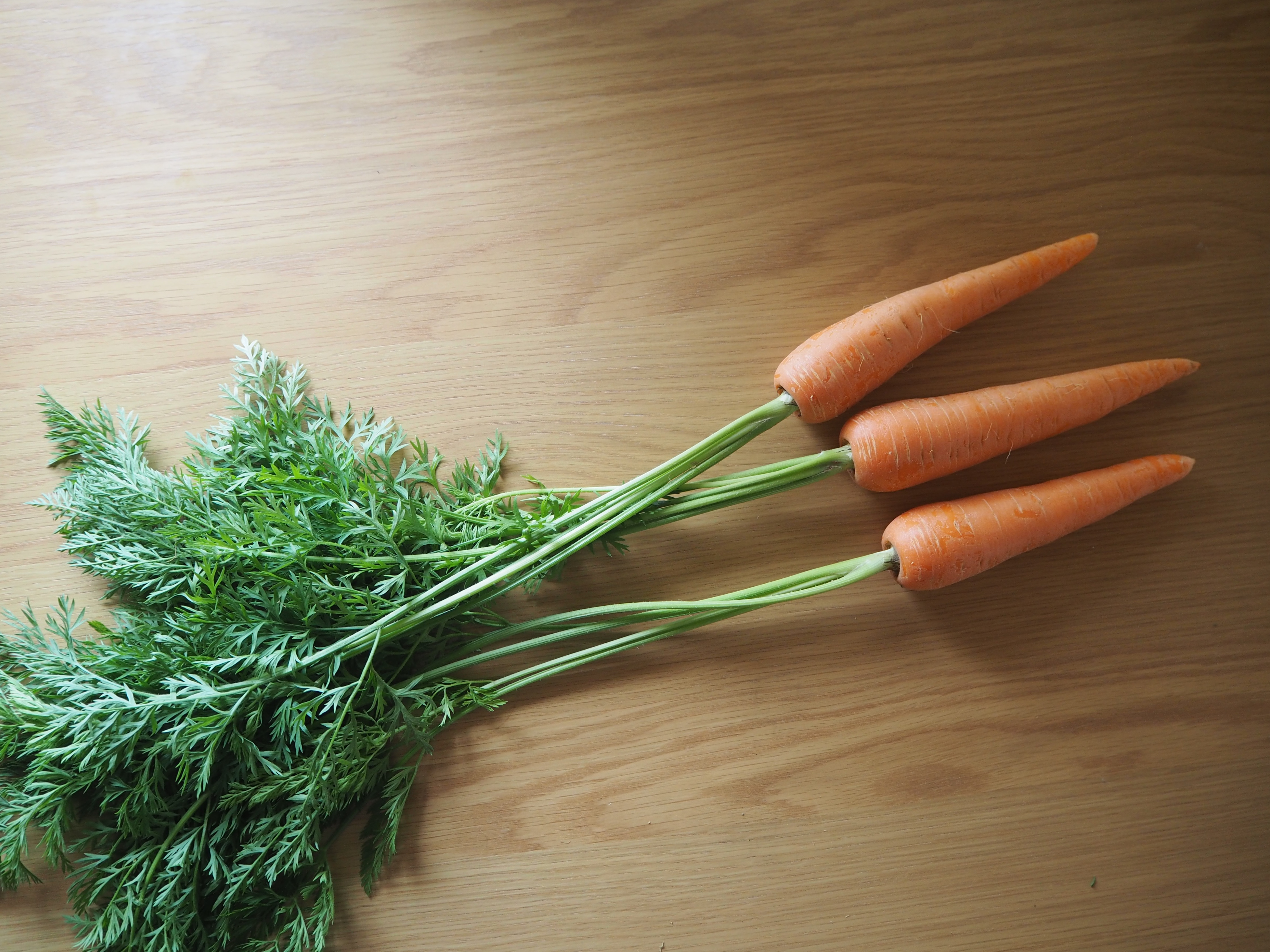 子供と料理。人参葉っぱのふりかけ